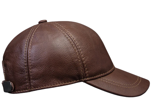 BONE CONCIARO EM COURO